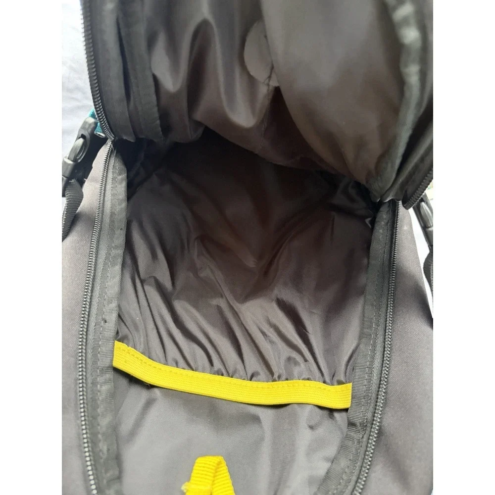 Sierra Designs 10L Hiking Backpack Black/Blue Zip Padded Hip Belt 5 Pockets